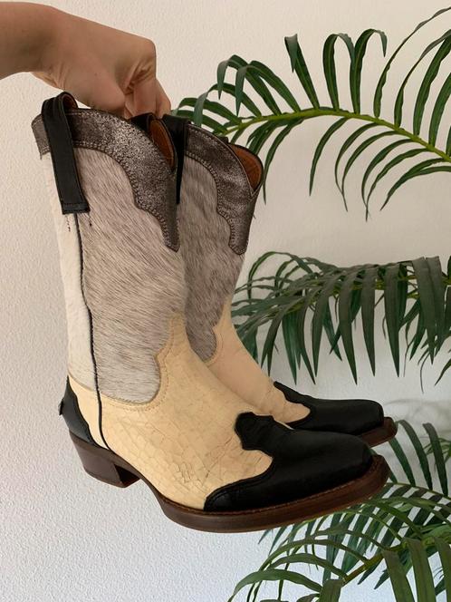 Shabbies cowboylaarzen 38 western boots laarzen, Kleding | Dames, Schoenen, Zo goed als nieuw, Hoge laarzen, Zwart, Ophalen of Verzenden