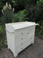 Massief houten Vintage Commode, Kinderen en Baby's, Kinderkamer | Commodes en Kasten, Ophalen, 50 tot 70 cm, Voetruimte, 100 cm of meer