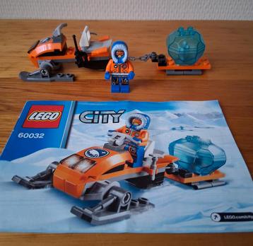 Lego city artic sneeuwscooter Compleet met boekje en minifig beschikbaar voor biedingen