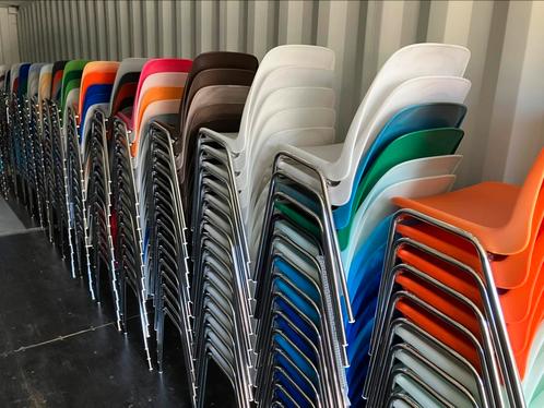 Partij stapelstoelen stackchairs kantinestoelen kuipstoelen, Huis en Inrichting, Stoelen, Nieuw, Vijf, Zes of meer stoelen, Kunststof
