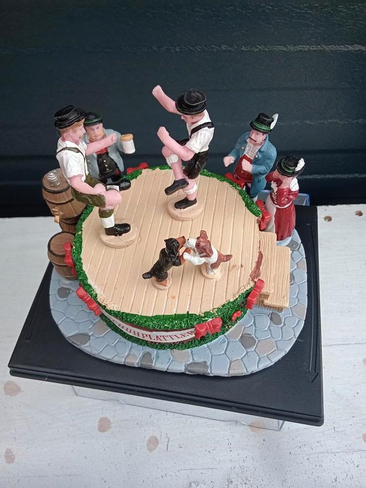 Lemax Schuhplattler Tafereel, Tuin en Terras, Tuinbeelden, Ophalen of Verzenden