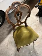 Antieke Stoel met Groene Bekleding, Ophalen