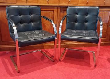 2 gratis stoelen 