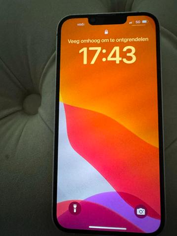 iPhone 13 - Krasvrij - 86% Batterij beschikbaar voor biedingen