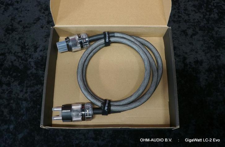 Gigawatt LC-2 EVO Top Line Powercord, 1.5 Meter : DEMO, Audio, Tv en Foto, Audiokabels en Televisiekabels, Zo goed als nieuw, Overige kabels