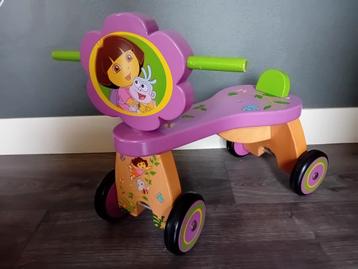 Massief houten loopfiets Dora beschikbaar voor biedingen
