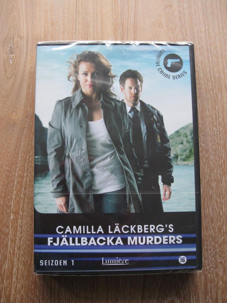 DVD (3 Discs) Camilla Läckberg's Fjällbacka Murders SEALED, Vanaf 16 jaar, Ophalen of Verzenden, Nieuw in verpakking, Detective en Krimi