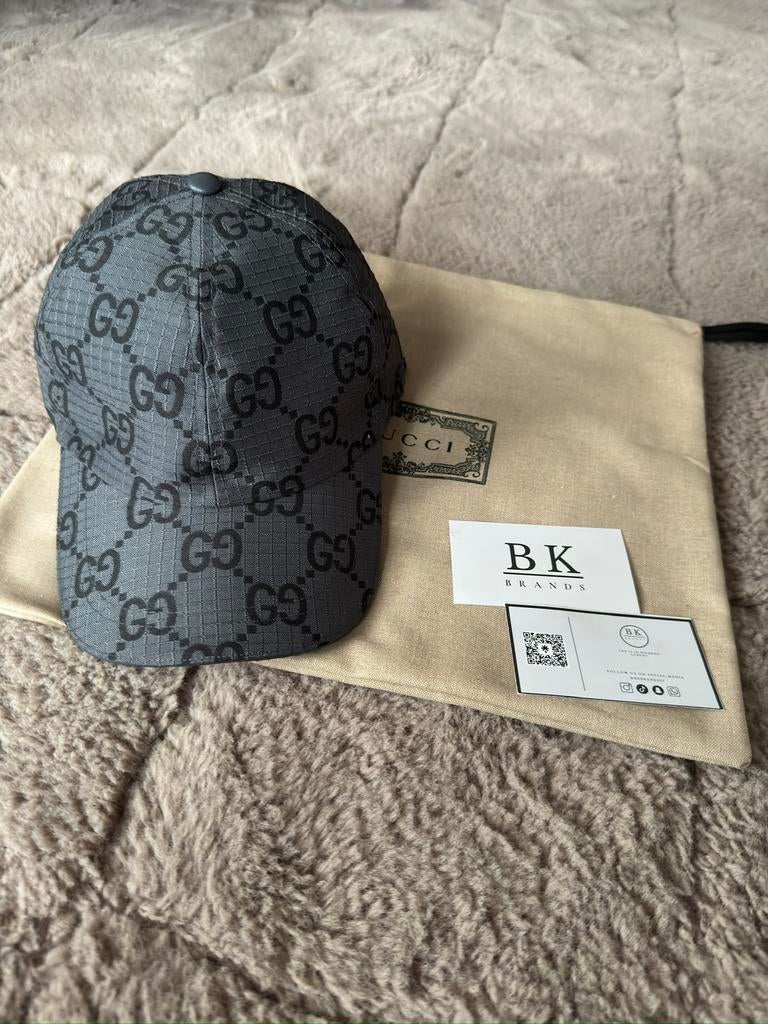 GUCCI Canvas GG model pet, Kleding | Heren, Ophalen of Verzenden, Zo goed als nieuw