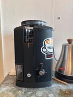 Wilfa Svart Koffiemolen - Perfect voor Thuisbarista's, Afneembaar waterreservoir, Gebruikt, 10 kopjes of meer, Koffiemachine