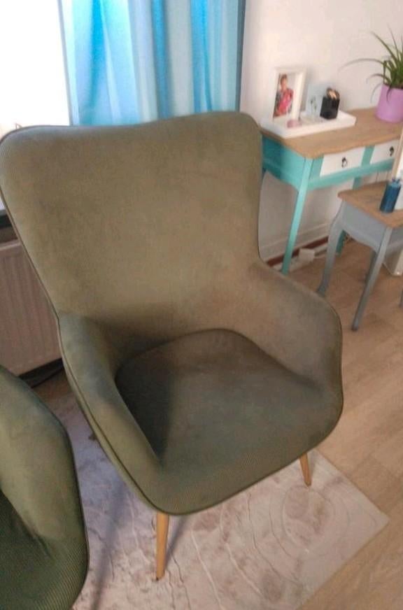 2 mooie kort gebruikte stoelen zgan 1 koop voor €30,-, Ophalen, Zo goed als nieuw, 75 tot 100 cm, 50 tot 75 cm