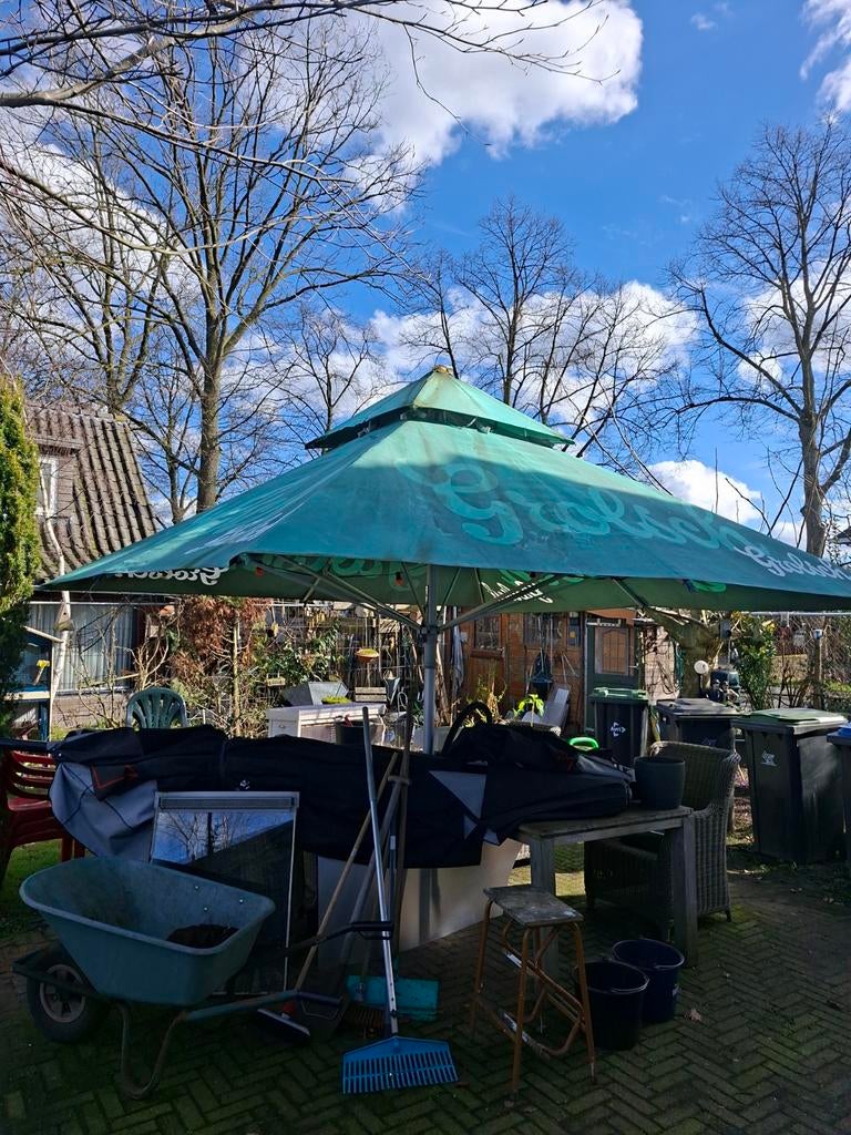 Horeca paresol, Ophalen, Gebruikt, Minder dan 5 meter