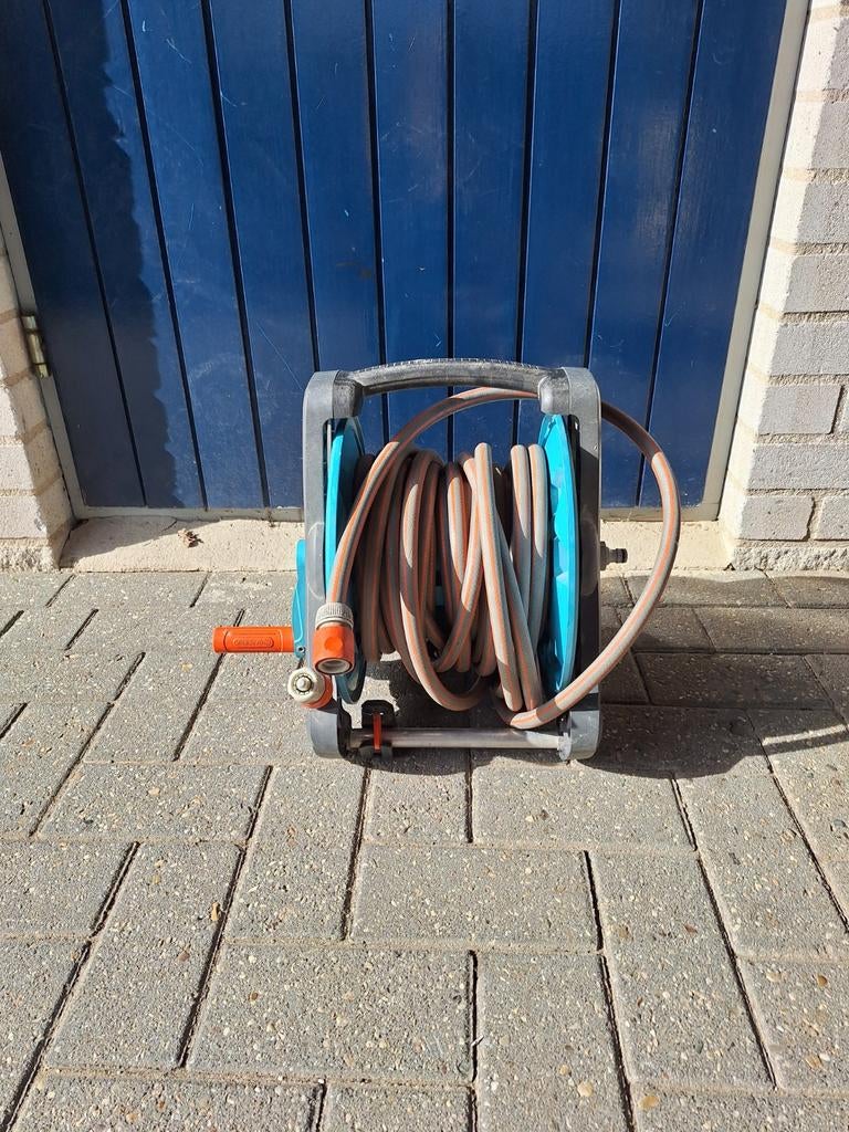 Gardera slangenbox, Tuin en Terras, Tuinslangen, Ophalen, Zo goed als nieuw, Tuinslang