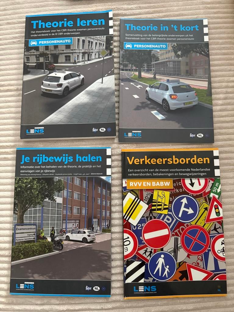 Auto theorie boeken - Zo goed als nieuw, Ophalen of Verzenden, Zo goed als nieuw, Algemeen
