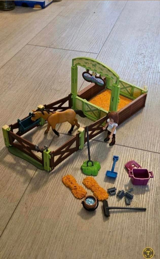 Playmobil Spirit Paardenstal met Lucky en Spirit 70120, Ophalen of Verzenden, Zo goed als nieuw, Complete set