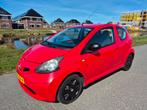 Toyota Aygo 1.0 12V Vvt-i 3DRS 2006.  ! Nieuwe apk !, Voorwielaandrijving, Stof, Zwart, 4 stoelen