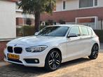 BMW 1-Serie 116i 109pk 2016 Wit M, Auto's, 1-Serie, 1280 kg, Zwart, Wit