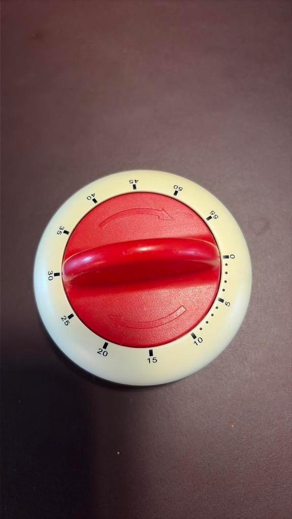 Vintage rood witte mechanische kookwekker (Ikea).628, Verzamelen, Retro, Ophalen of Verzenden, Huis en Inrichting