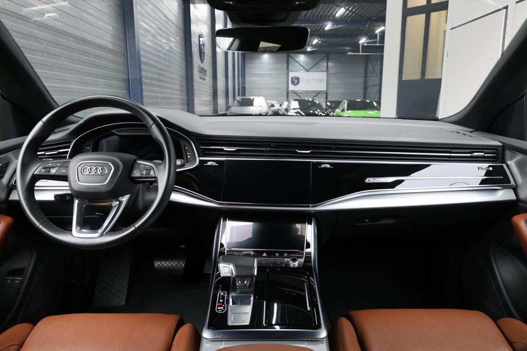 Audi Q8 55 TFSI e quattro S-line BTW/MATRIX+LED/VIRTUAL/SFEE, Auto's, Automaat, Gebruikt, 2995 cc, Zwart