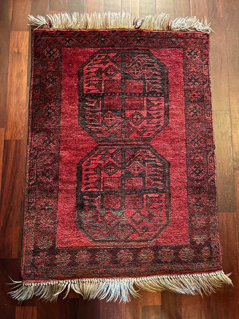 Rood Perzisch tapijt met patronen, Ophalen, Gebruikt, 100 tot 150 cm, 50 tot 100 cm