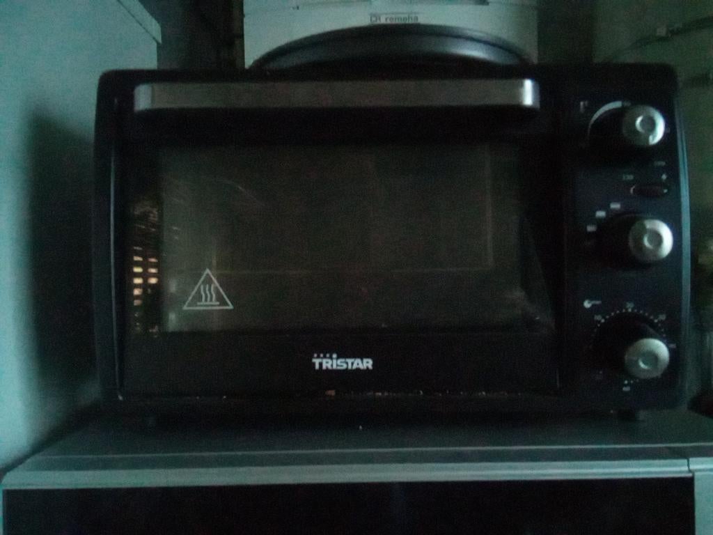 Compacte Tristar Oven - Perfect voor kleine keukens, Ophalen, Minder dan 45 cm, Gebruikt, Minder dan 45 cm