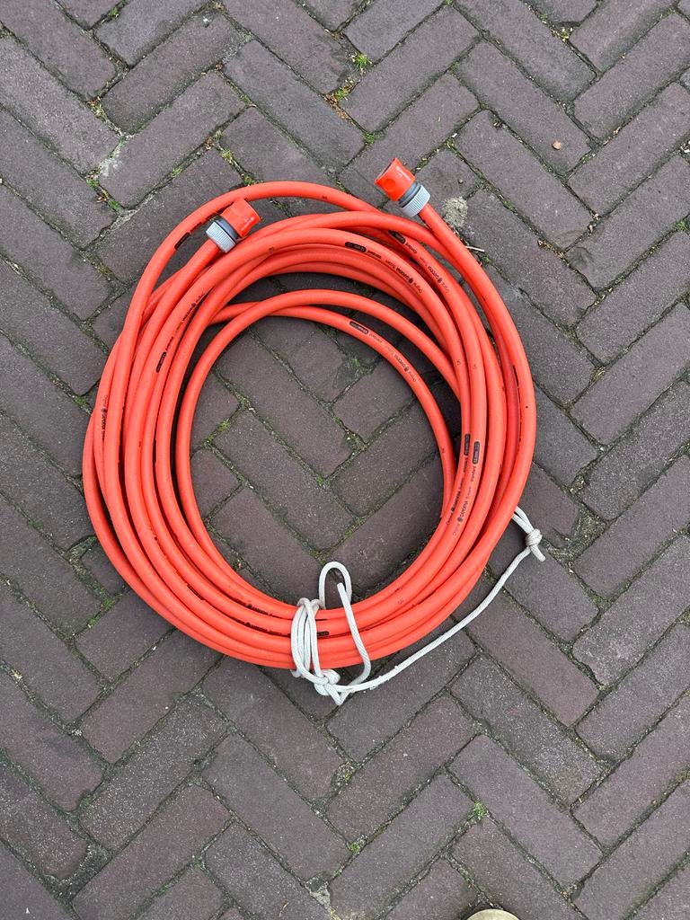 Oranje Gardena tuinslang, Tuin en Terras, Tuinslangen, Ophalen, Gebruikt, Tuinslang