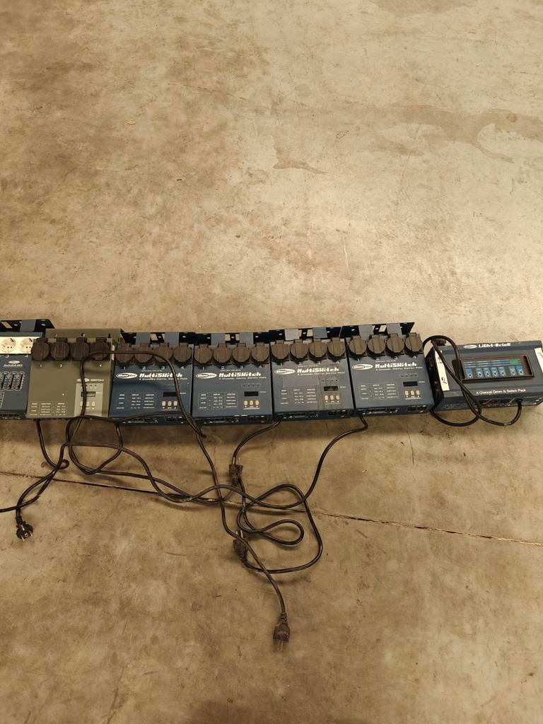 Diverse dimmers / switchpacks, Ophalen, Gebruikt, Licht