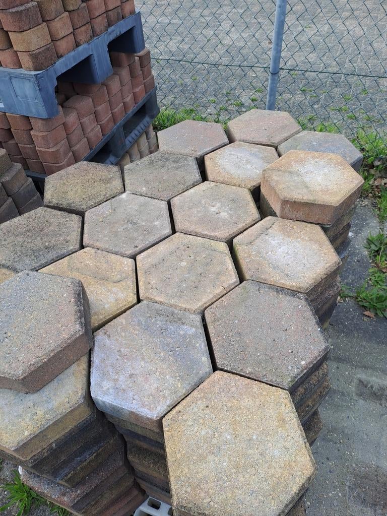 Te koop 8m2 zeskantklinker, Tuin en Terras, Tegels en Klinkers, Ophalen, Nieuw, Beton, Klinkers