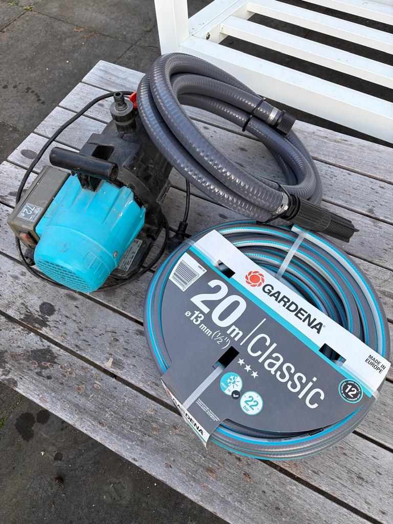 Gardena waterpomp, Tuin en Terras, Tuinslangen, Ophalen, Zo goed als nieuw, Tuinslang