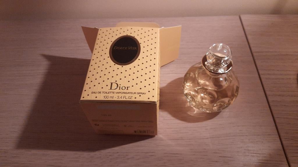 Dior Dolce Vita 100 ml Eau de Toilette - Damesparfum (Nieuw), Sieraden, Tassen en Uiterlijk, Ophalen of Verzenden, Nieuw