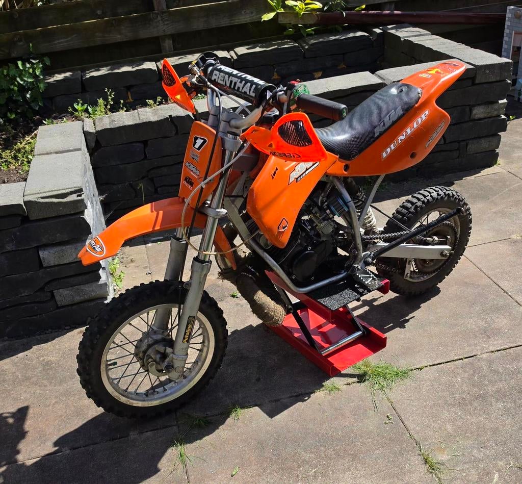 KTM crossmotor 50cc - Perfect voor jonge rijders!, Fietsen en Brommers, Brommers | Crossbrommers, Ophalen