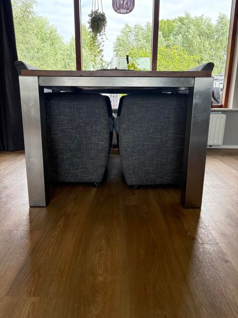 Massief notenhout eettafel 100x160, Huis en Inrichting, Tafels | Eettafels, Zo goed als nieuw, 150 tot 200 cm, Rechthoekig, 50 tot 100 cm