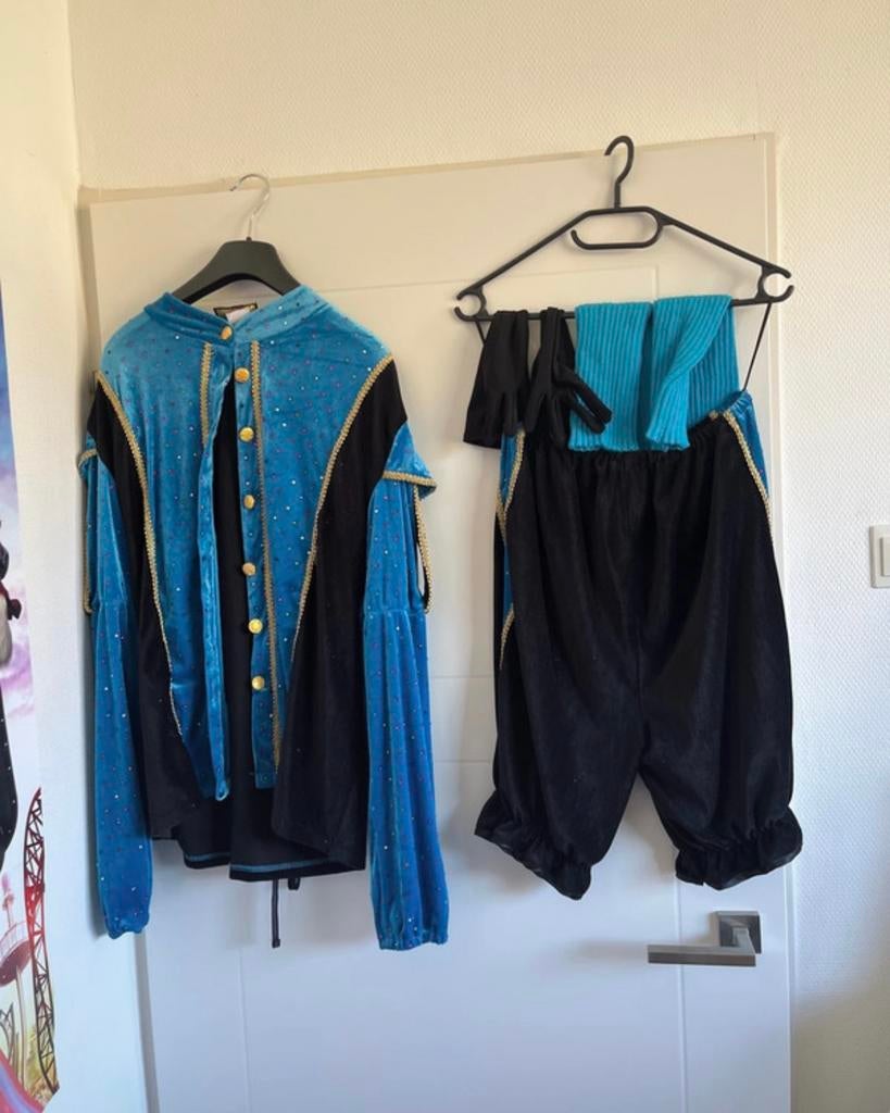 Dit is een Piet pak, Ophalen of Verzenden, Zo goed als nieuw, Maat 56/58 (XL)