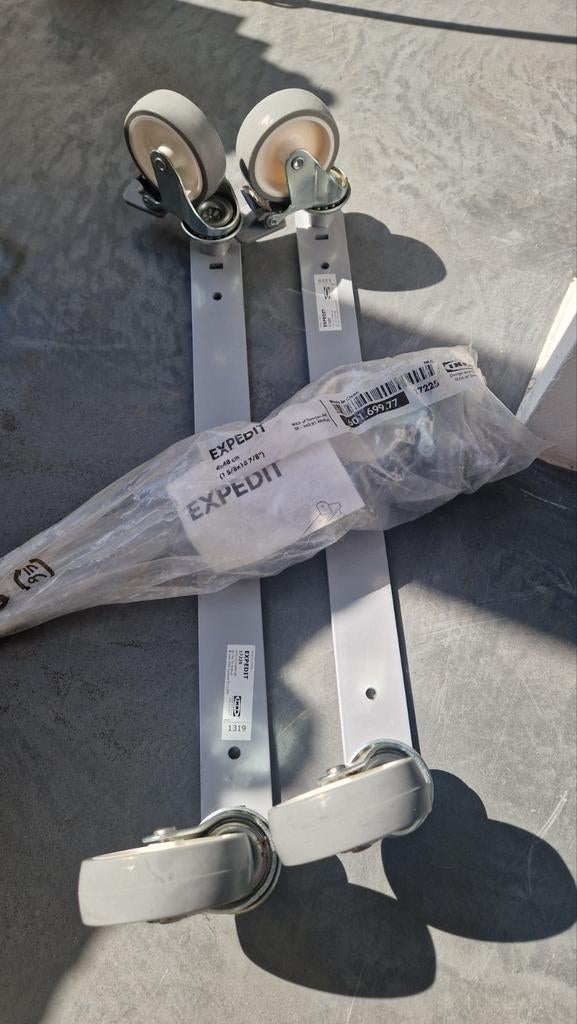 Expedit ikea wielen set of kalex kast nieuw, Ophalen of Verzenden, Nieuw