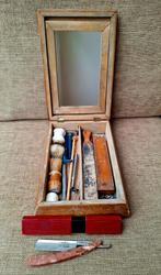Antieke Scheerdoos met Spiegel & Eagle Razor, Antiek en Kunst, Ophalen of Verzenden