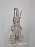 Groot Decoratief Olifant Beeld – Steenlook – Feng Shui Geluk, Verzamelen, Beelden en Beeldjes, Ophalen of Verzenden, Zo goed als nieuw