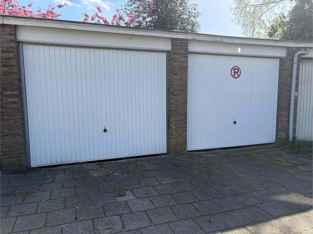 Garage te huur, Willem Pijperstraat Amsterdam Zuidas, Huizen en Kamers, Garages en Parkeerplaatsen, Amsterdam
