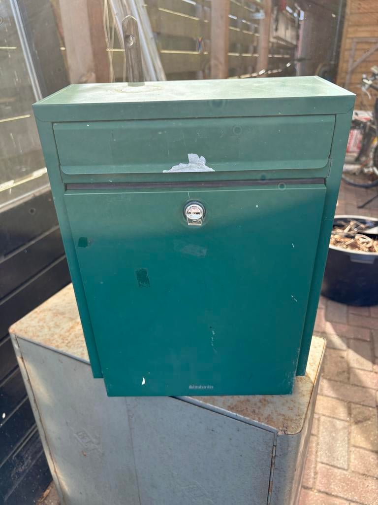 Brabantia brievenbus - Groen - Gratis, Tuin en Terras, Ophalen, Gebruikt, Staal, Wandbrievenbus