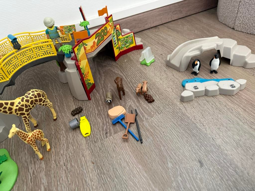 Playmobil dierentuin met giraffen en pinguïns, Ophalen, Gebruikt, Complete set