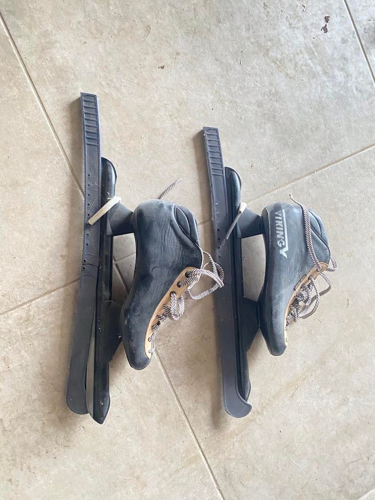 Viking Klapschaatsen - Maat 38, Viking, Gebruikt, Ophalen of Verzenden, Noren