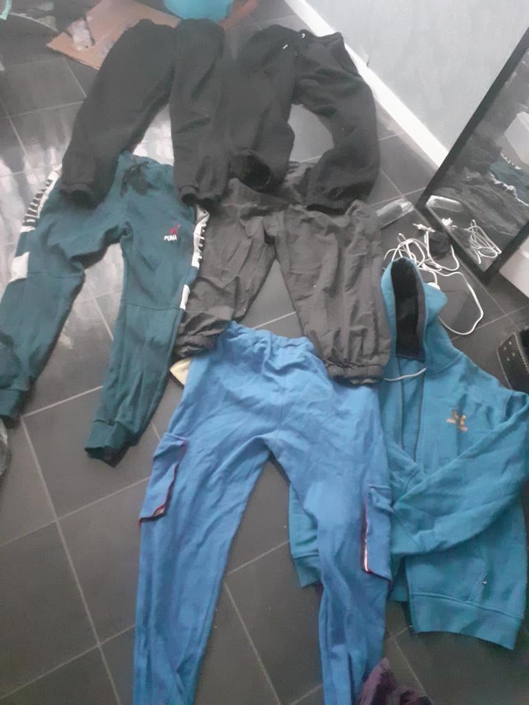 Partij kleding maat M: Adidas, Puma, diverse stijlen, Ophalen, Gedragen, Maat 48/50 (M)