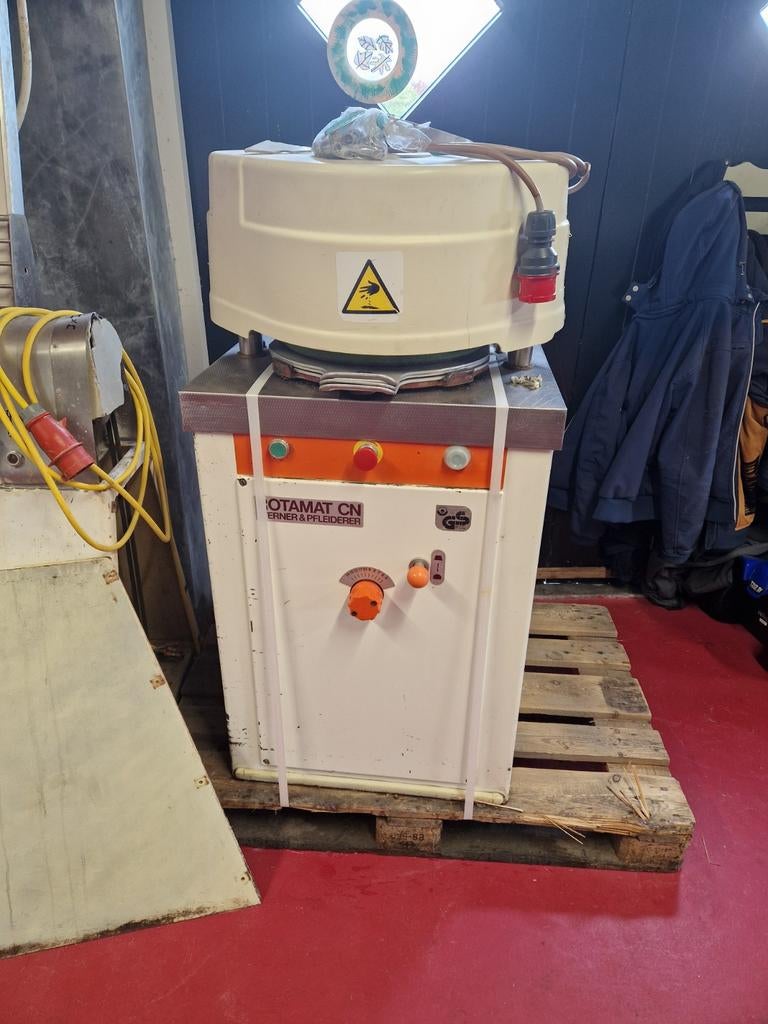 Opboller, uitrolmachine en broodsnijmachine, Ophalen, Gebruikt, Afzuiger