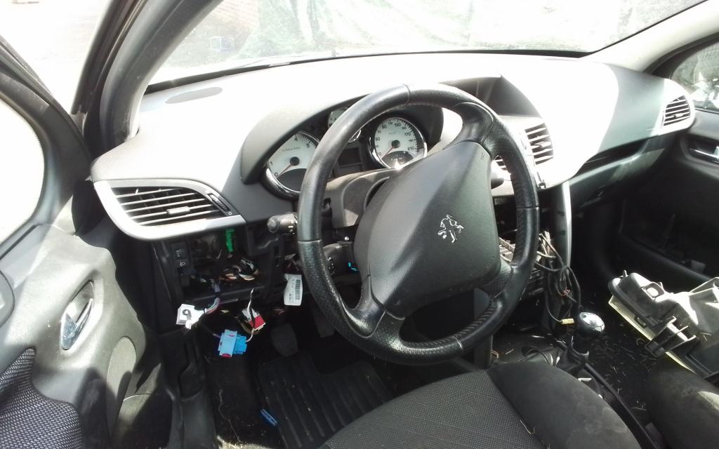 LEDEREN STUUR PEUGEOT 207, Auto-onderdelen, Dashboard en Schakelaars, Niet ingevuld, Gebruikt, Niet ingevuld, Ophalen of Verzenden