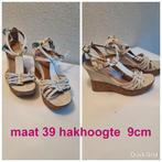 Witte sleehak sandalen maat 39, Kleding | Dames, Schoenen, Ophalen of Verzenden