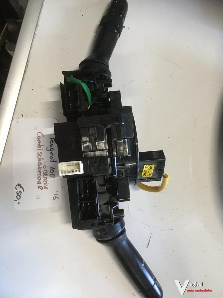 Peugeot 108 2016 stuurkolom combischakelaar, Gebruikt, -, -, Ophalen of Verzenden