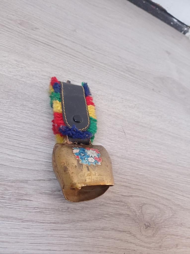 Vintage Zwitserse koperen koeienbel, Antiek en Kunst, Ophalen of Verzenden