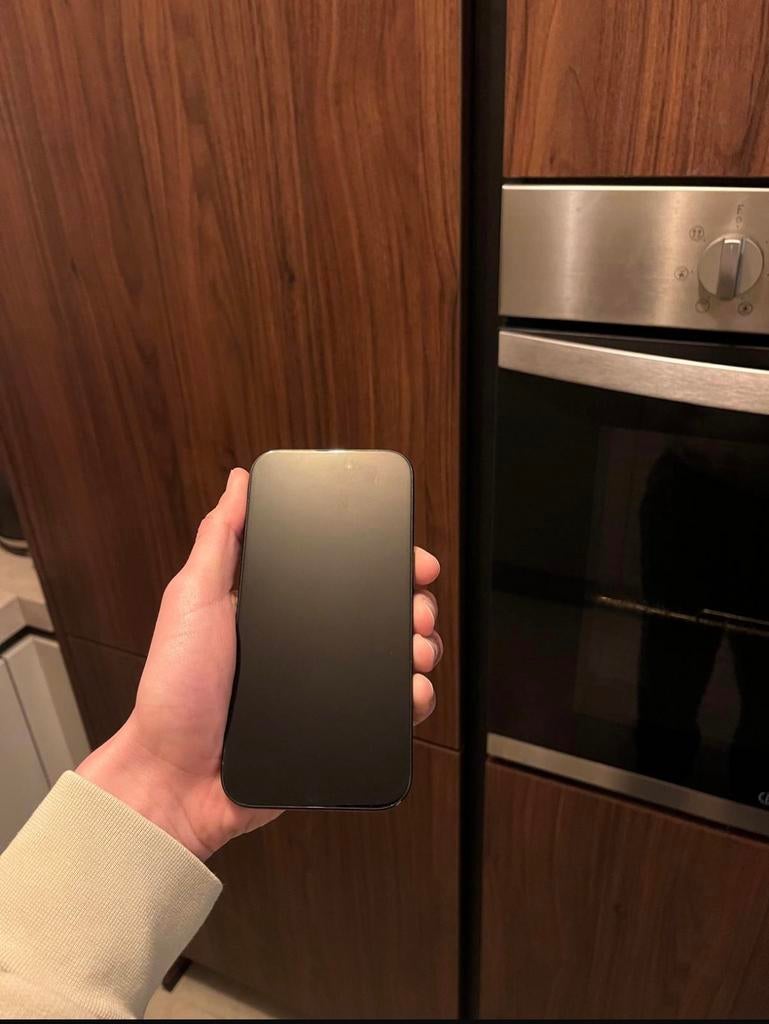 Iphone 16 Black 128GB – Zo goed als nieuw, Ophalen, Zo goed als nieuw, Zwart, 128 GB