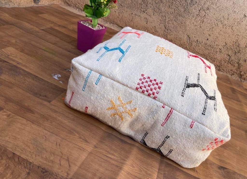 Handgemaakte Marokkaanse poef, Minder dan 50 cm, Gebruikt, Vierkant, Ophalen of Verzenden