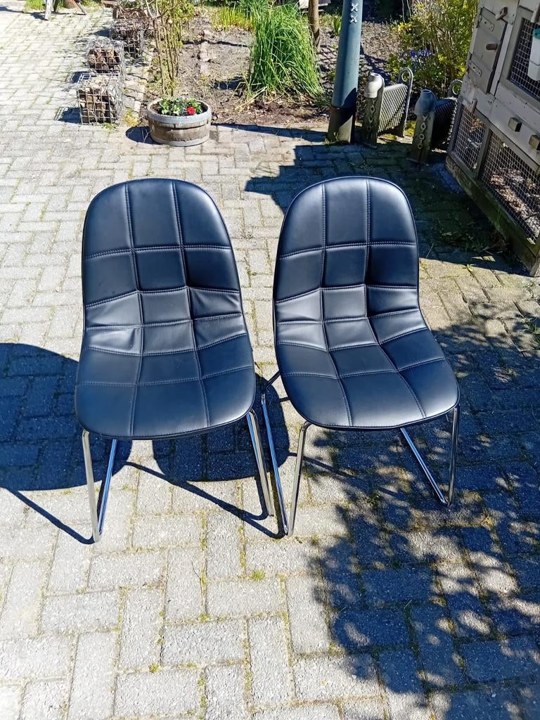 Set van 4 mooie zwarte stoelen, Huis en Inrichting, Stoelen, Ophalen, Gebruikt, Zwart, Vier