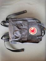 Fjallraven mini rugzak grijs, Overige merken, Gebruikt, Minder dan 30 cm, Ophalen of Verzenden