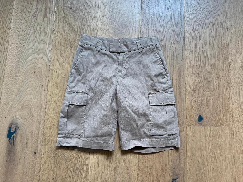 Korte broek maat 140 Hugo Boss, Kinderen en Baby's, Kinderkleding | Maat 140, Zo goed als nieuw, Hugo Boss, Jongen, Ophalen